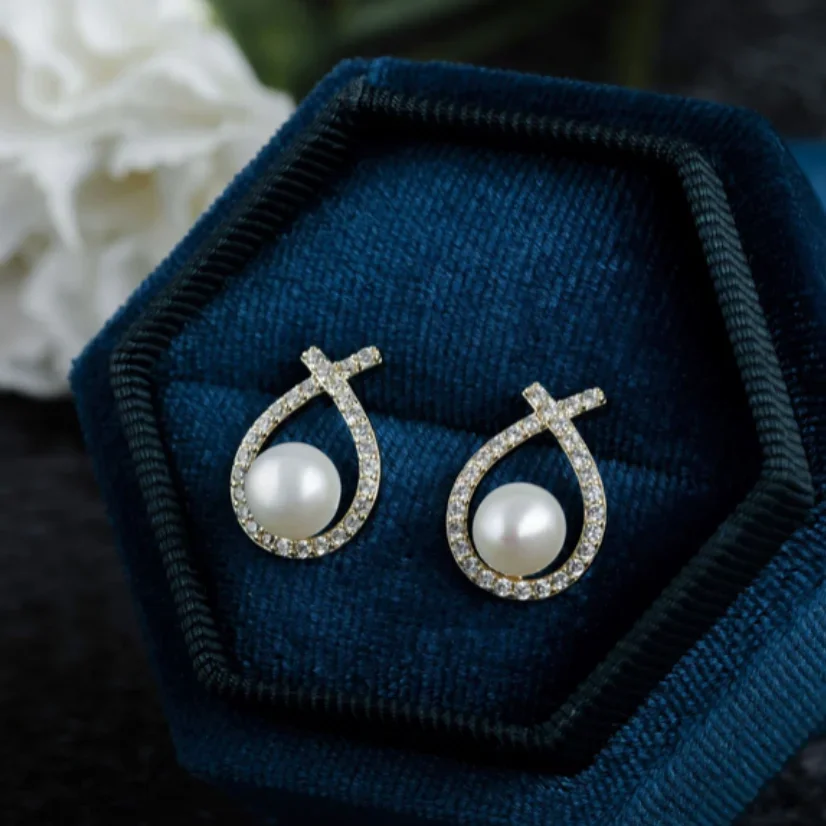 

Очаровательная пара серег с белым жемчугом Южного моря, жемчуг и 9999