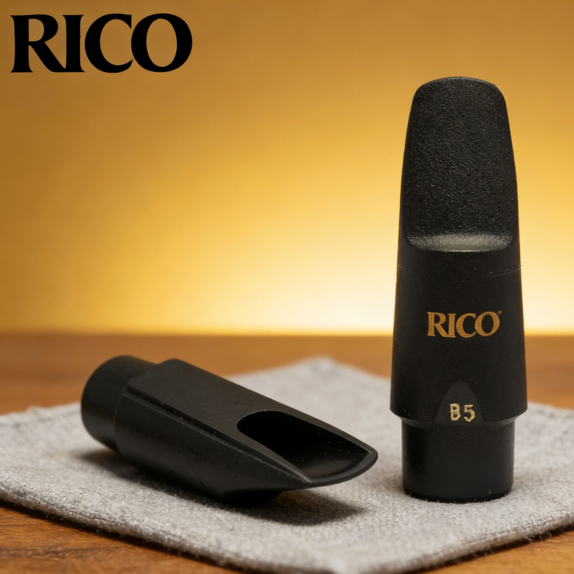 

Мундштук для саксофона сопрано RICO Royal Bb США B3 B5