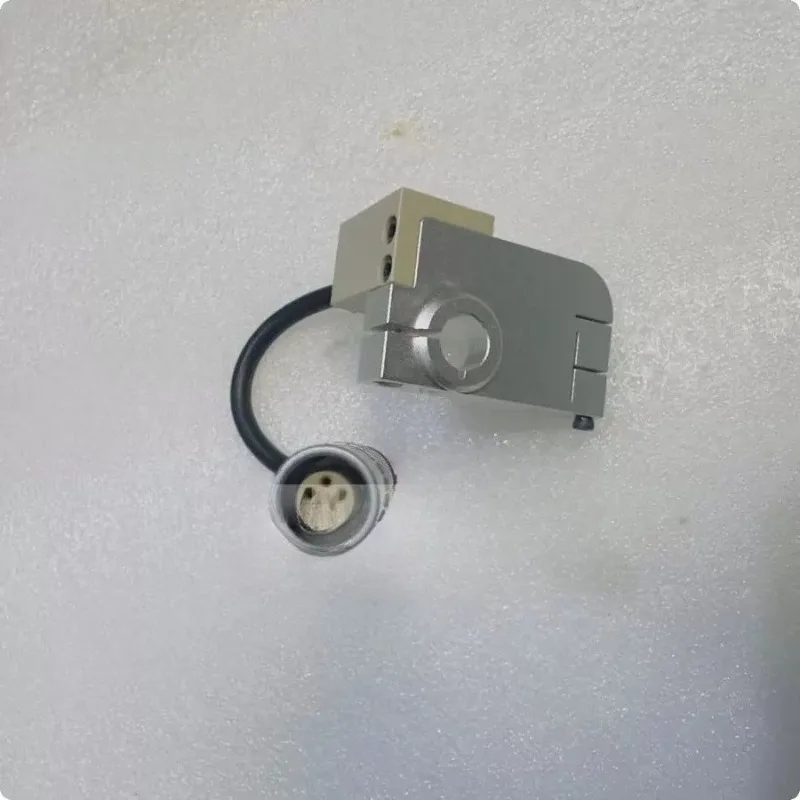 PT100-V3 dispensing machine processing heating block CH-910 brand new genuine 1pcs