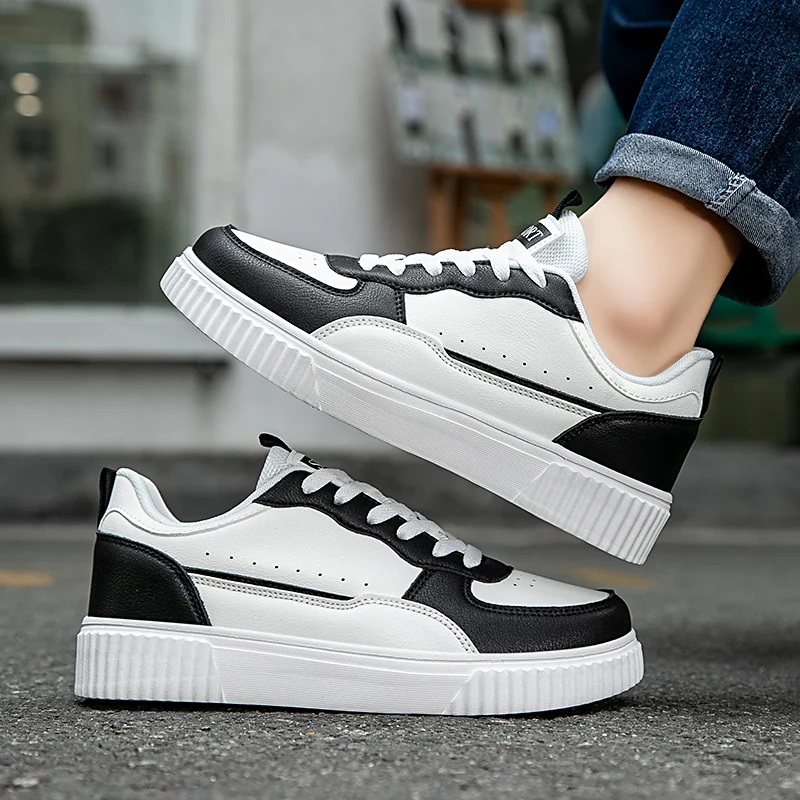 

ELUVA Leather Sports Men Casual Shoes Woman Lightweight Running Shoes Platform White Sneakers Men Outdoor Breathable Sport Shoes