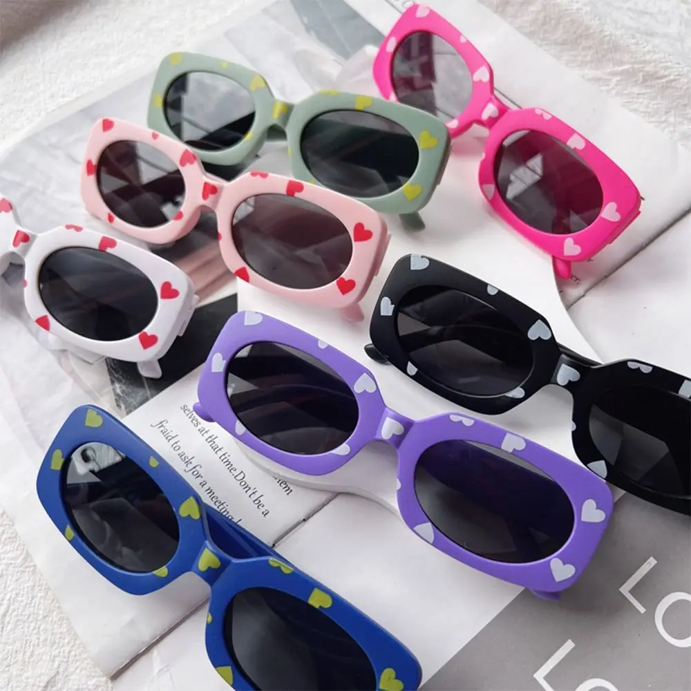 

Vintage Sun Protection Heart Print Children Sunglasses UV400 2-8 Years Girls Boys Shades Eyewear