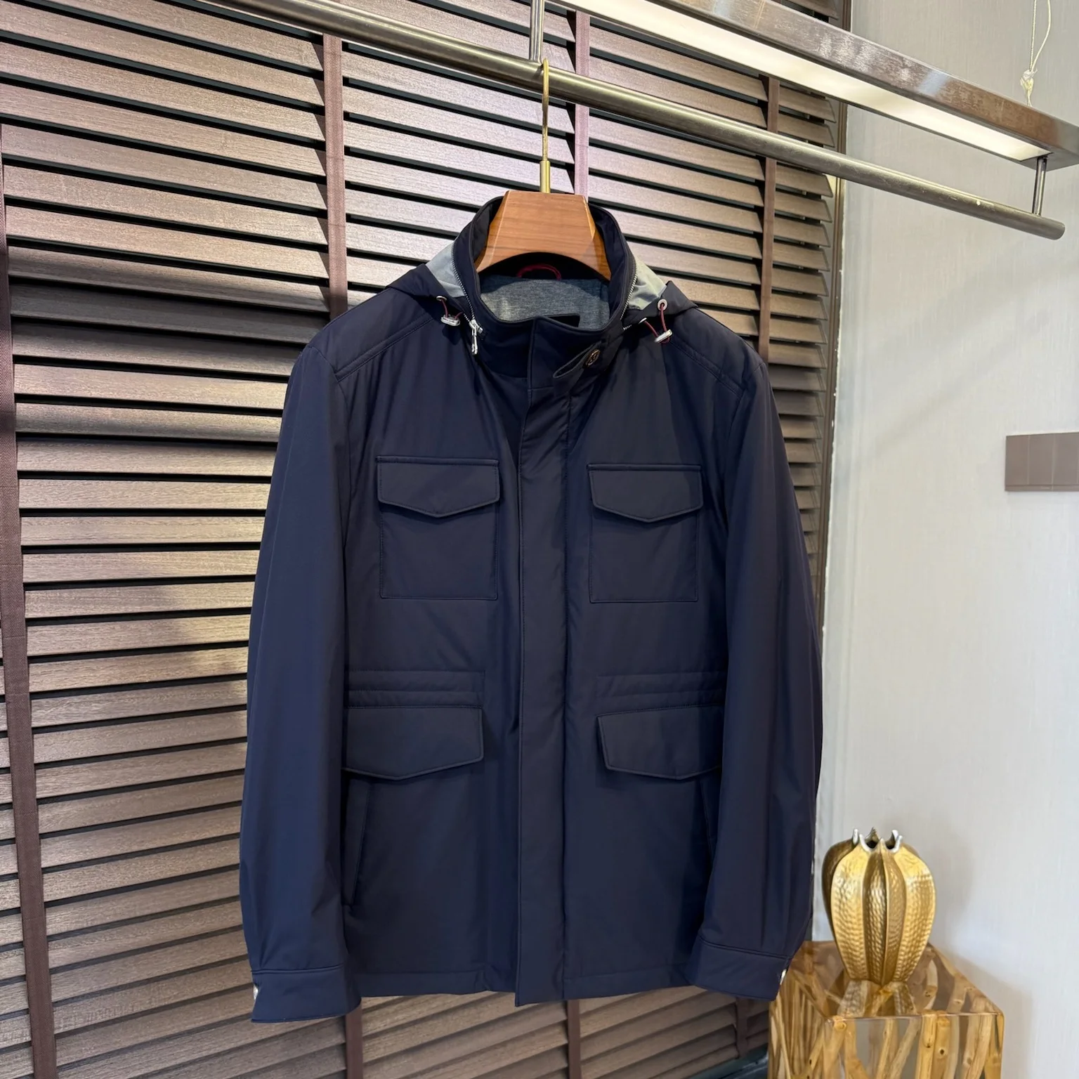 

BC Италия 25aw Повседневная куртка с капюшоном в стиле Old Money