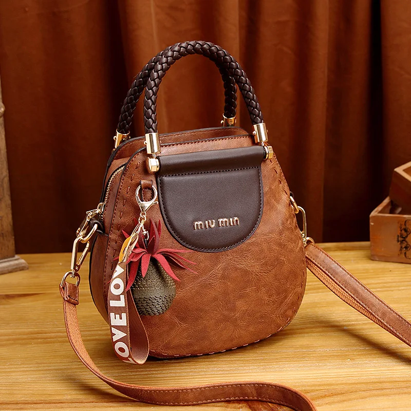 

High end women's handbag 2025 new color collision retro shoulder bag fashionable large capacity crossbody bag