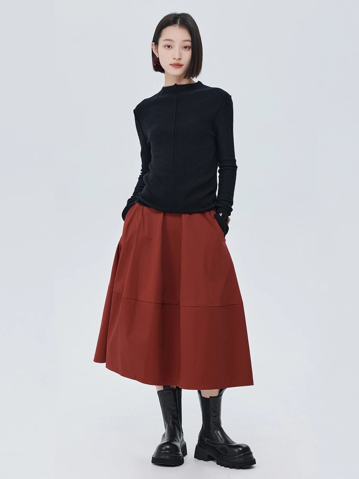 

Spring and Autumn New Women's Half Skirt, Fashionable Loose Pocket Mid Length Retro Red A-line Skirt
