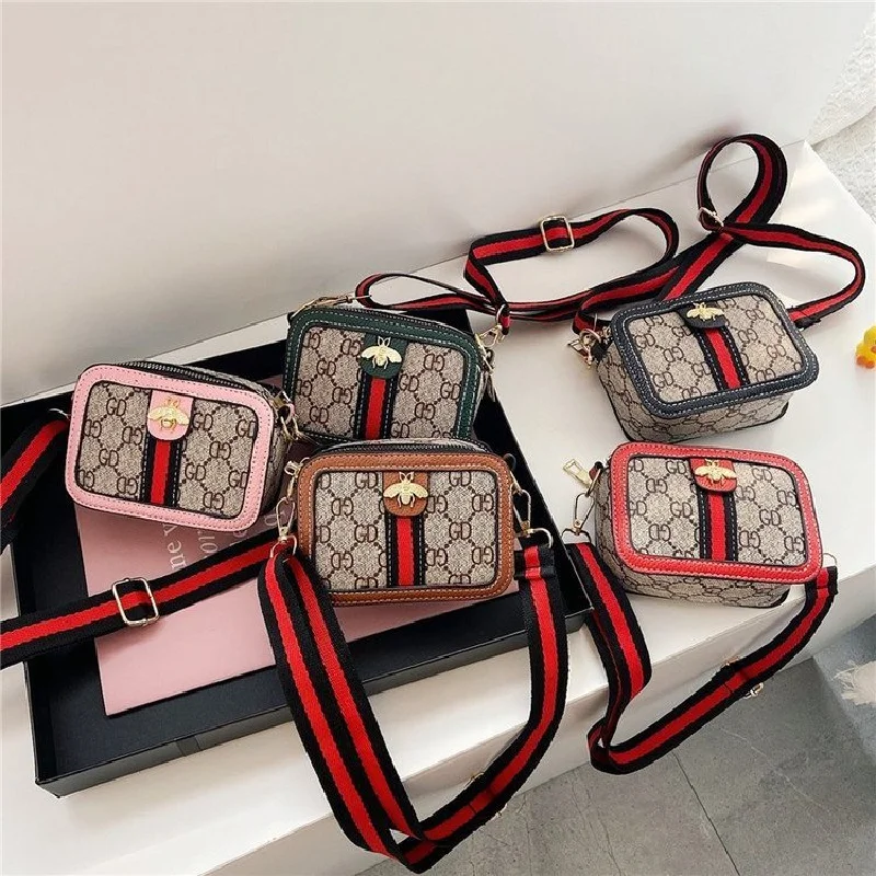 Children's Bag 2026 New Style Girls' Messenger Bag Cute And Versatile Little Girl's Shoulder Bag Fashionable Princess Small Bag