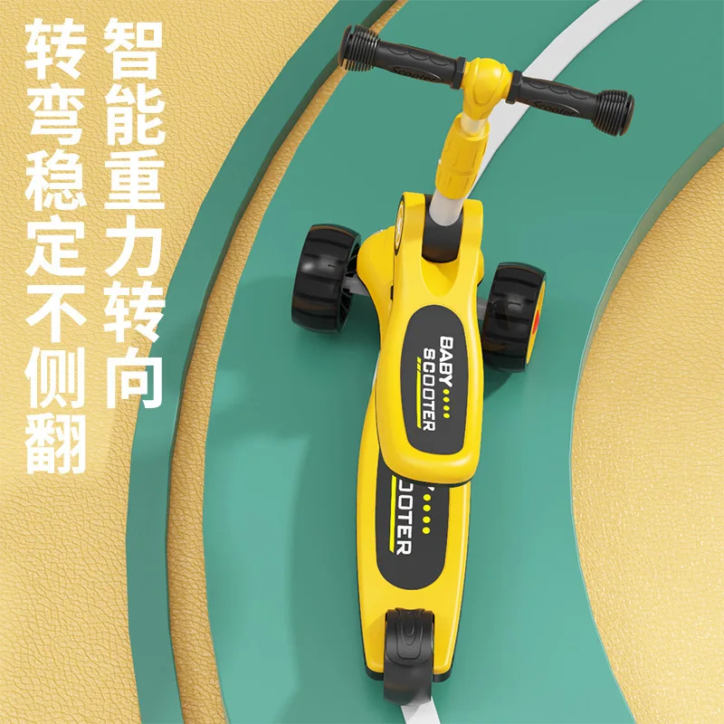 Children's scooter wholesale 1-6 years old can take children's car music three or four wheel scooter driving scooter