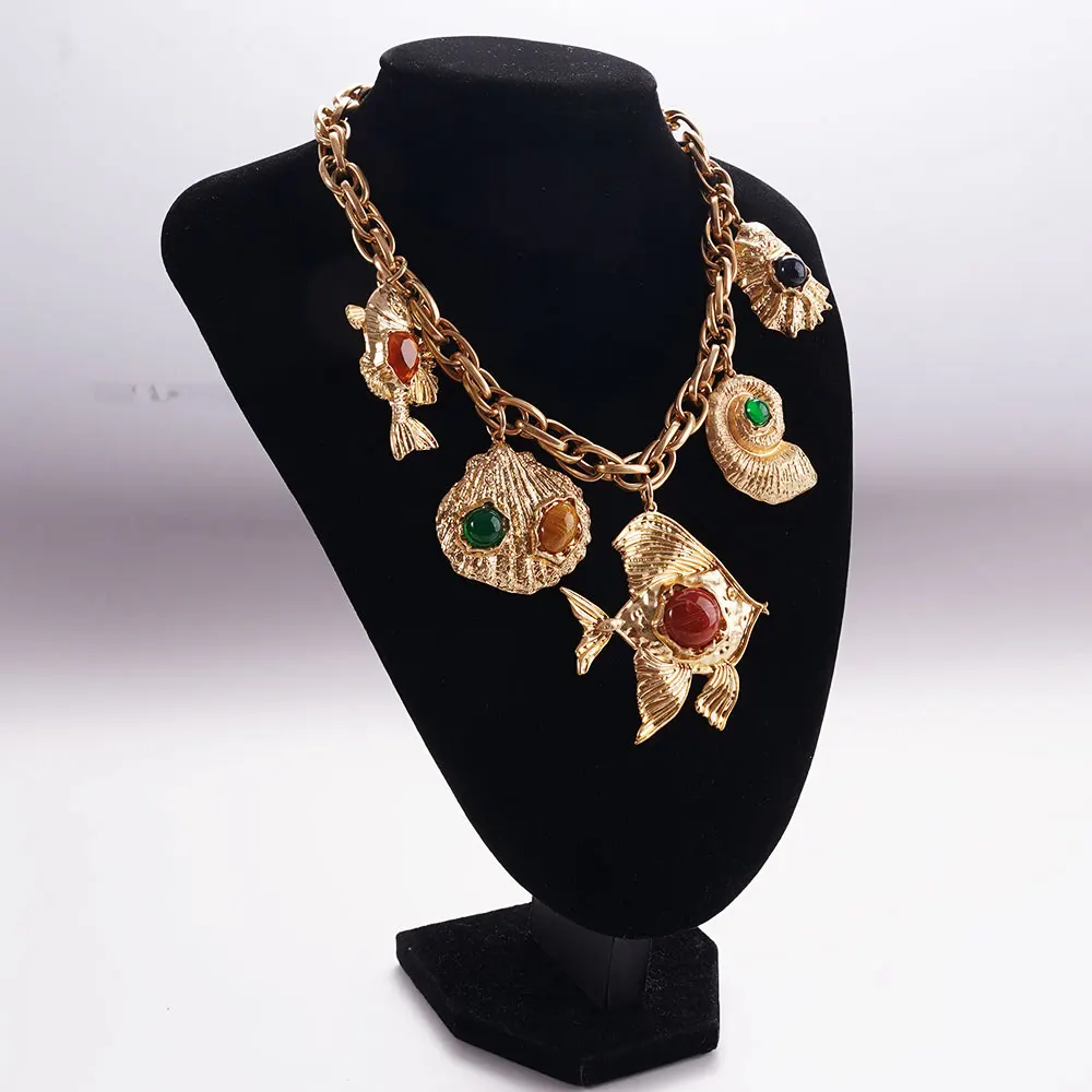 Chunky Fish Necklace For Ladies Shell Conch Pendant Vintage Jewelry Gifts Everyday Travel Accessories