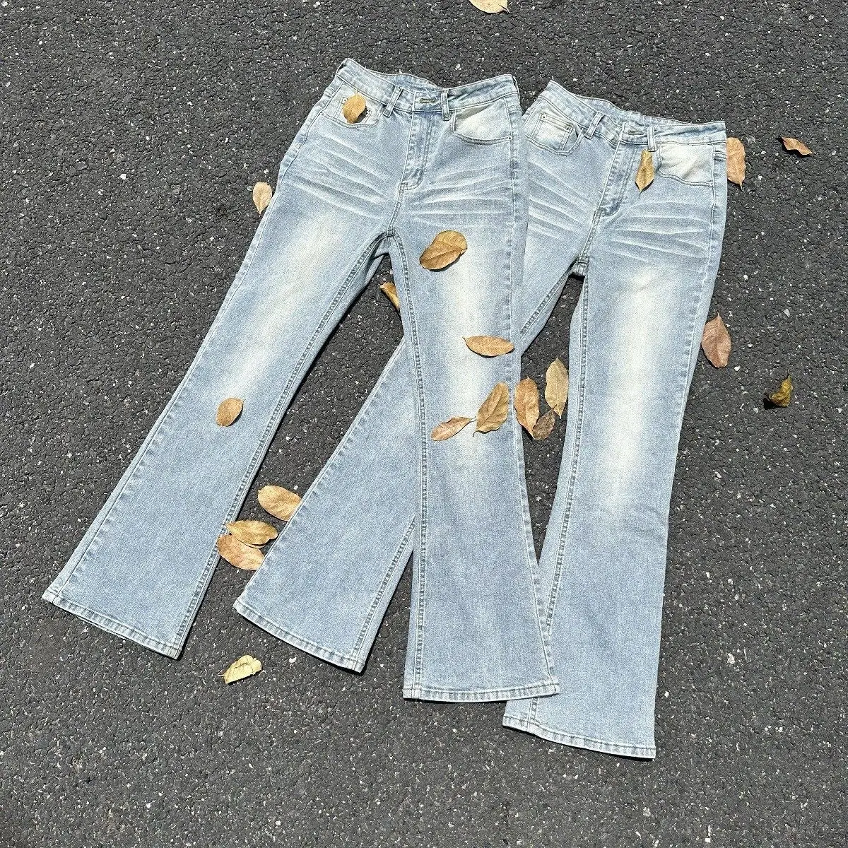 

New 517 Style Ice Blue Trendy High Street Faded Lightning Pattern Washed out Micro Flared Clean Fit Jeans Watered down Straig...
