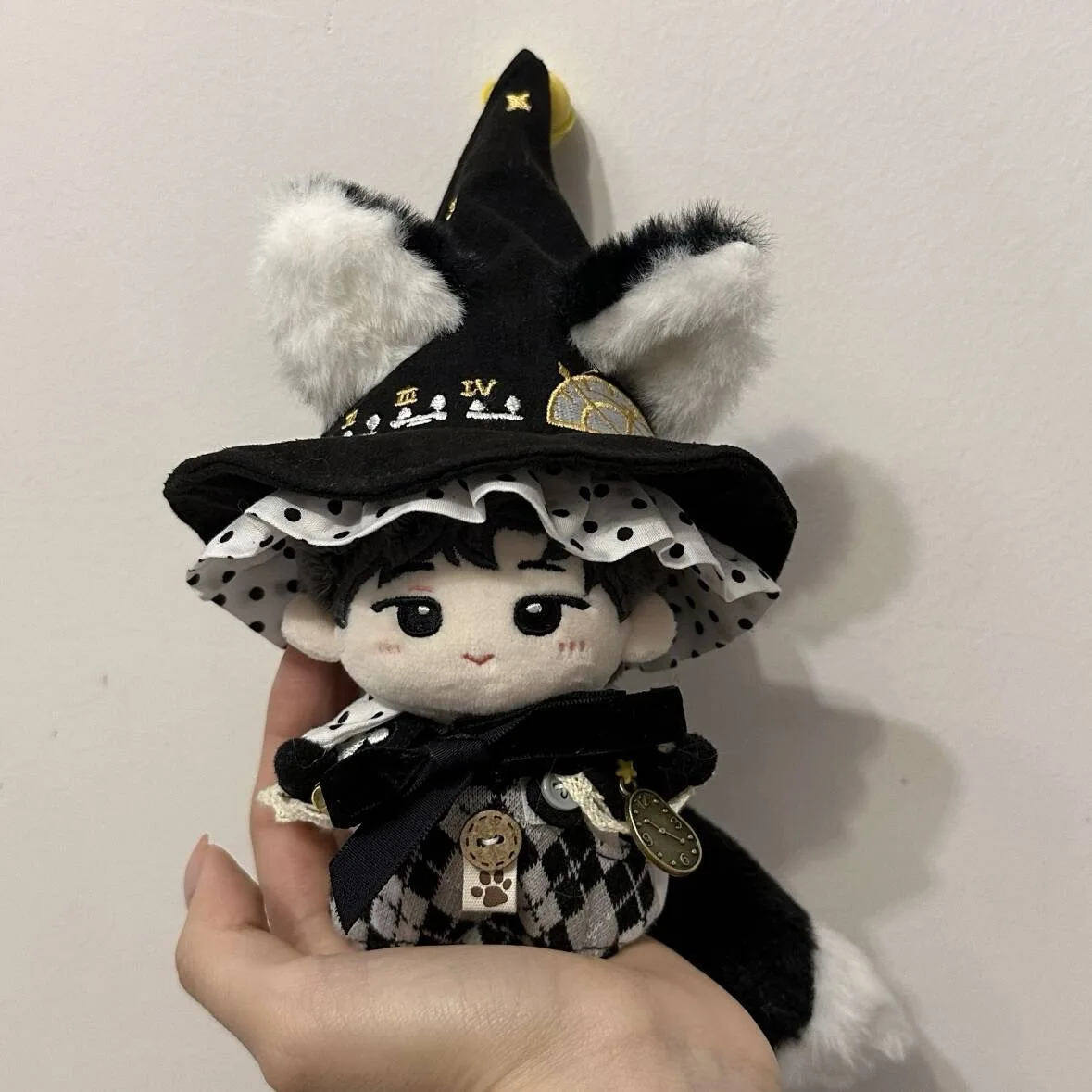 10cm Plush Doll Handmade Clothes  Anime Black Magician Priest Cosplay Costume Hat Cloak Tail Set Boy and Girl Birthday Gifts