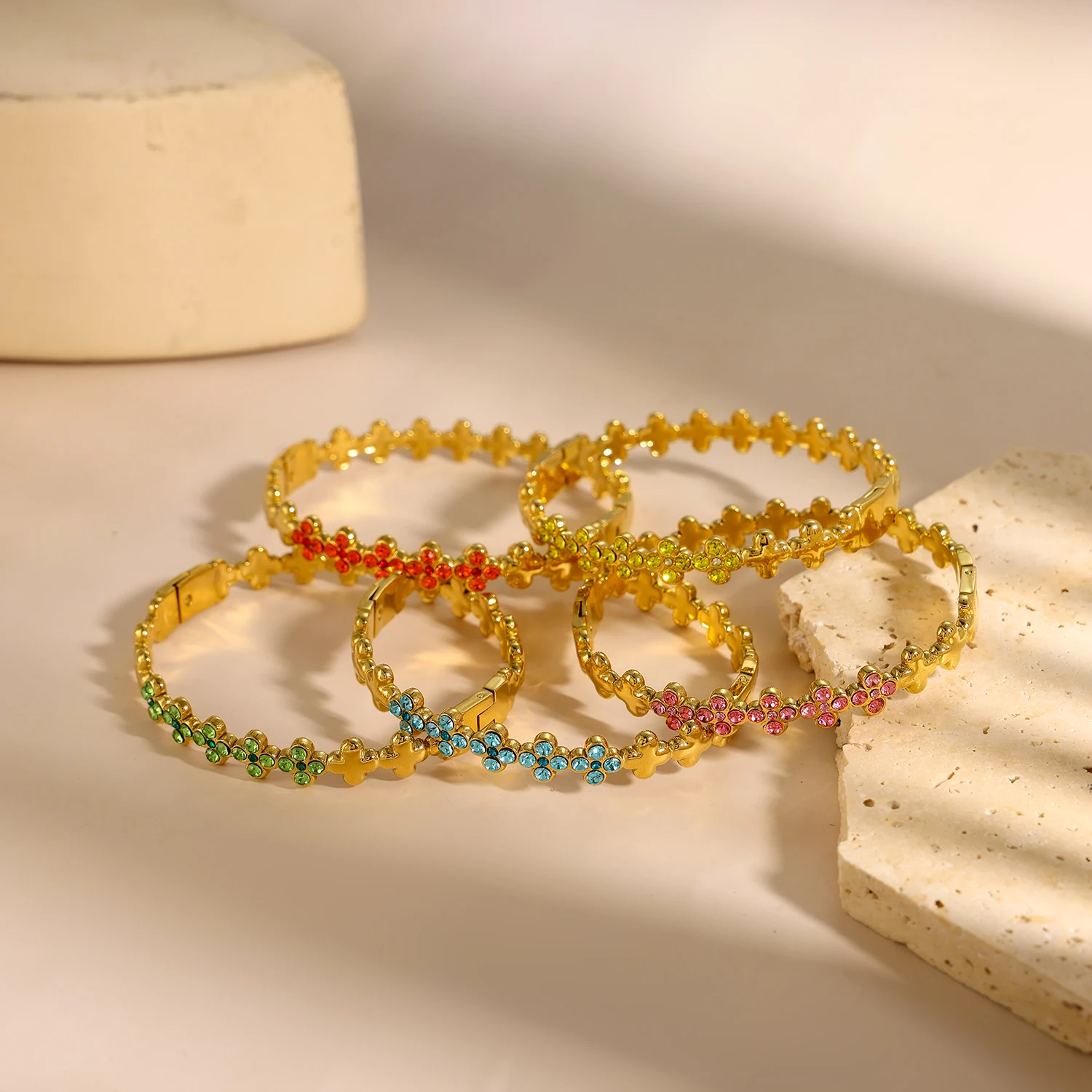 Multicolor Fashion Clover Rainbow CZ Stones Tennis Bracelets Bangles for Women Real 18K Gold Plated Stainless Steel Jewelry