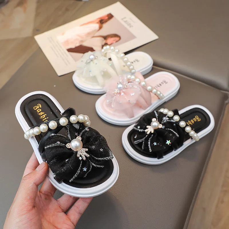 Cute children's slippers summer new girls soft bottom indoor non-slip seaside vacation baby wear-resistant sandals