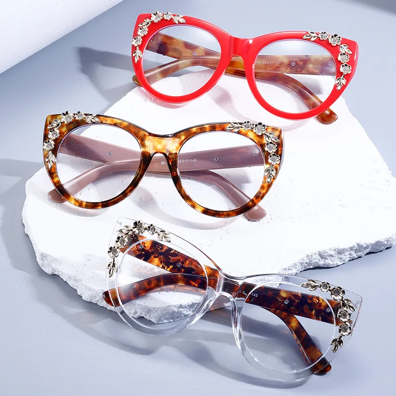 Women's Diamond Studded Large Frame Anti Blue Light Glasses Broken Flower Cat Eye Flat Glasses Integrated Frame Finished Glasses