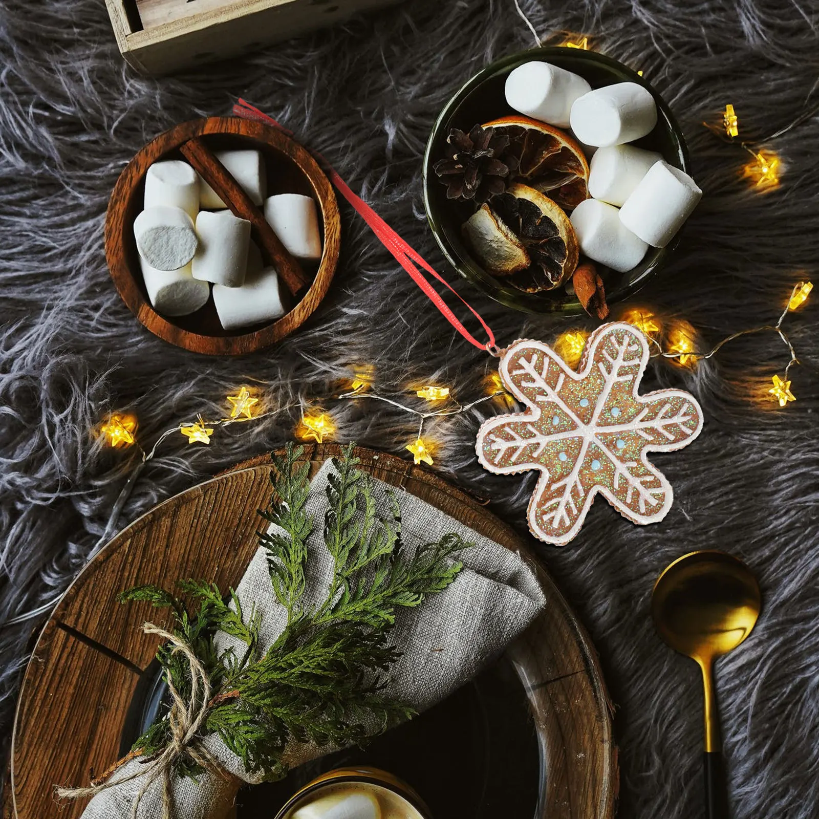 

Christmas Gingerbread Man Hanging Ornament Xmas Tree Pendant Decor Festive Holiday Party Decoration for Home Wall Door Garden