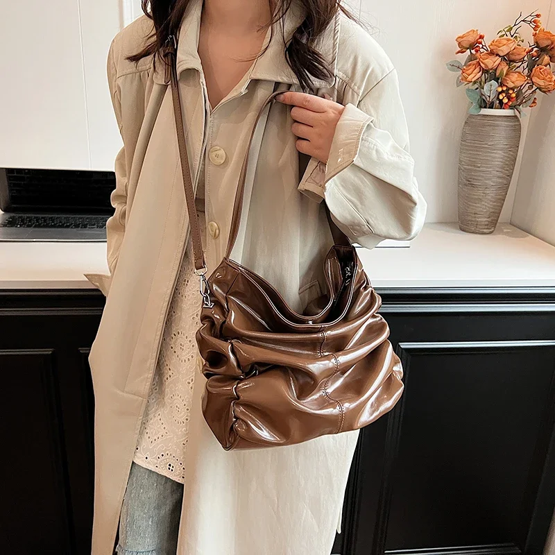 LEFTSIDE Fold Design PU Leather Shoulder Bags For Women 2024 Y2K Korean Fashion Underarm Bag Female Handbags Crossbody Bag