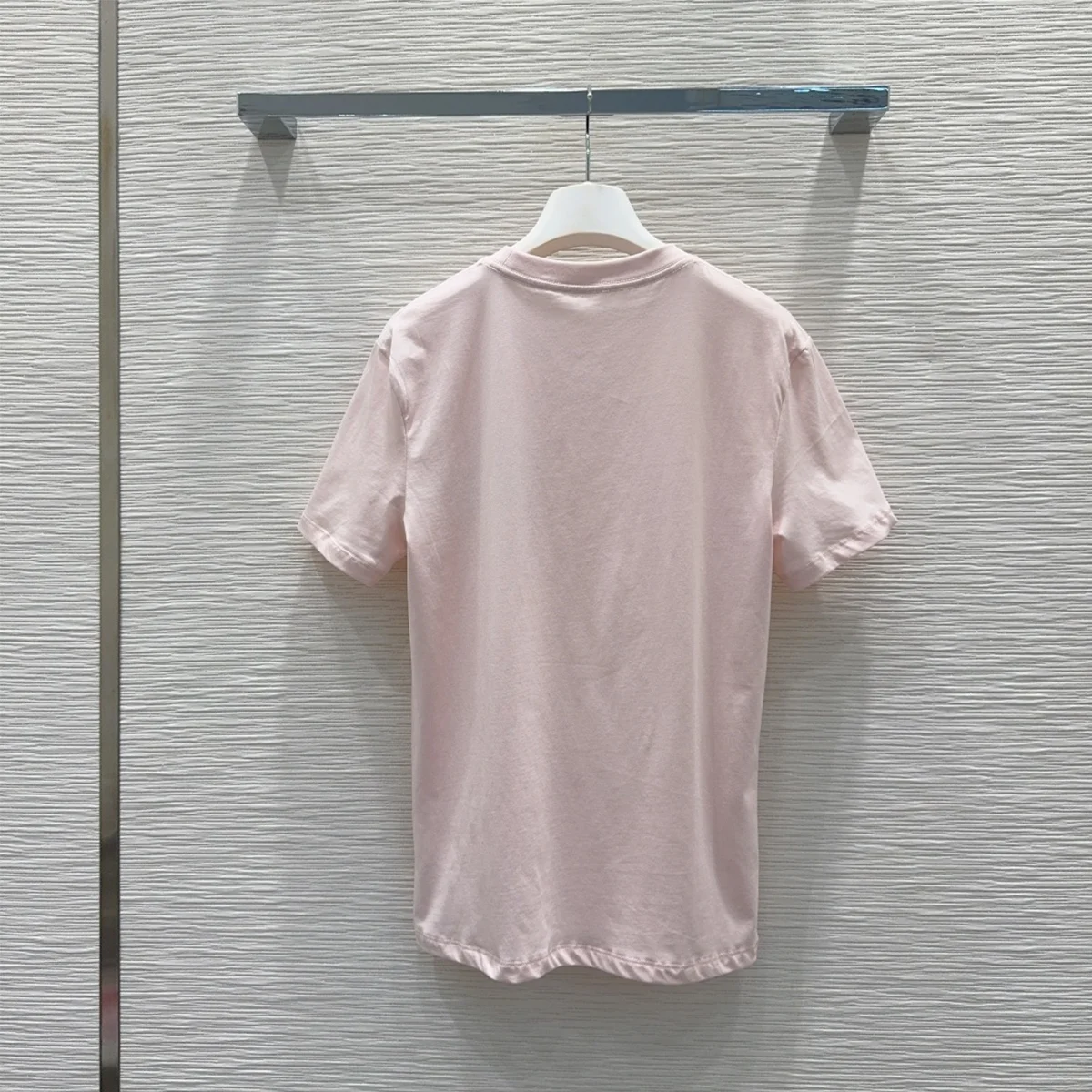 2026 high-quality new women's clothing light pink basic round neck short sleeved shirt--hb731