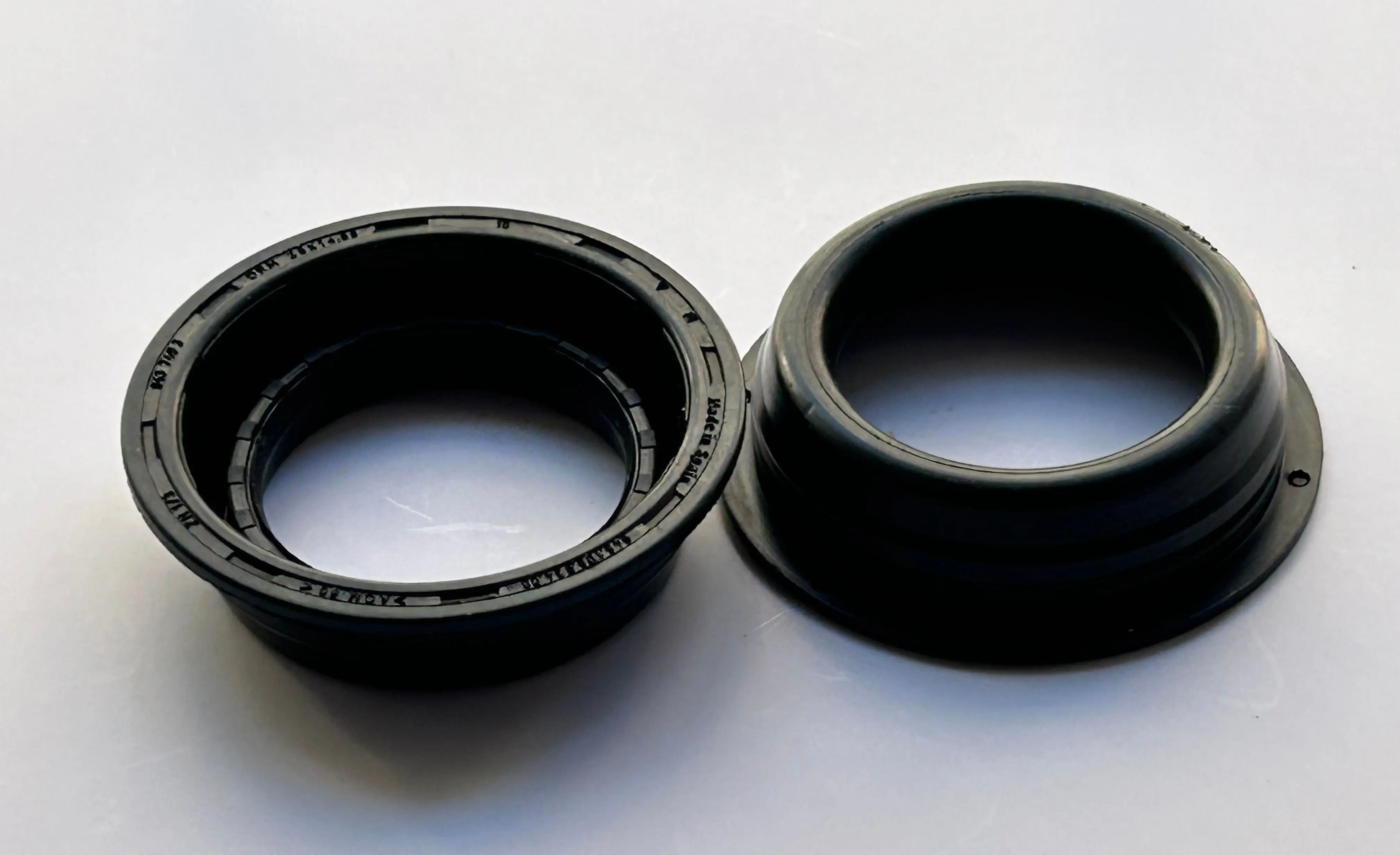 غطاء الصمام طوقا شرارة التوصيل الأختام كام طوقا 94810593400 948 105 934 00 Porsche كايين