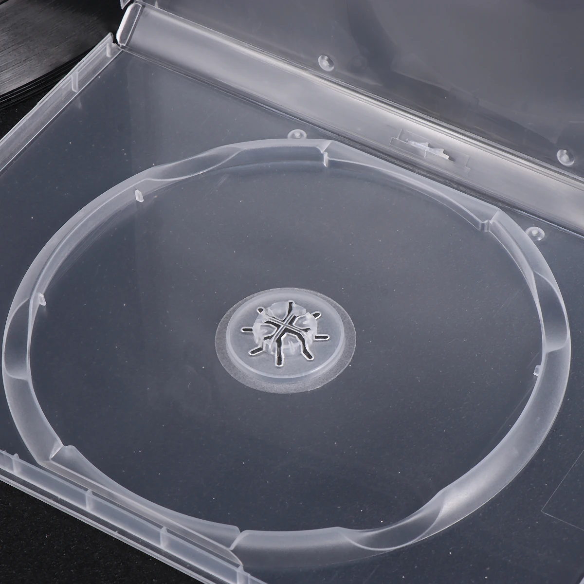 Transparent CD DVD Storage Cases with Insert Page - Portable Single - Disc Media Organizers for Home Cinema Enthusiasts