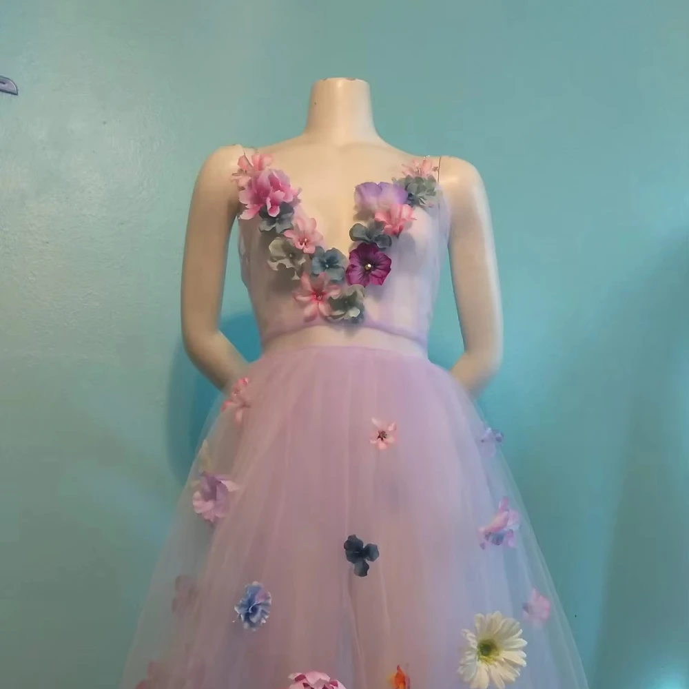 الوهم الزهور فساتين لحضور الحفلات الموسيقية الخامس الرقبة الطبقات تول ألف خط رداء حفلات السباغيتي الأشرطة موضة الخزامى النساء فساتين السهرة