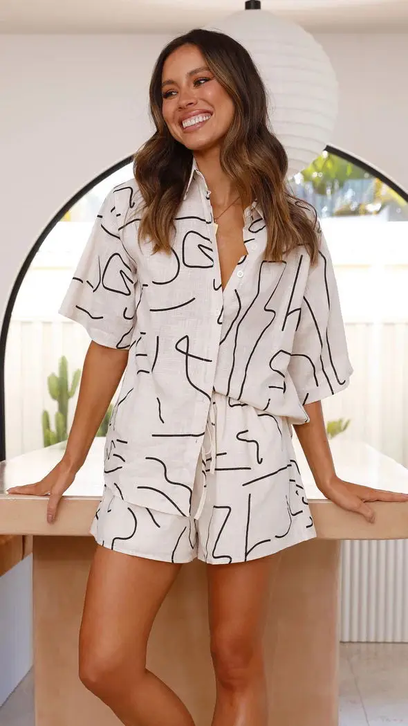 

Summer Print Short Pants Sets Women Fashion Casual Short Sleeves Shirts Drawstring Shorts Two Piece Set Female Trendy Streetwear