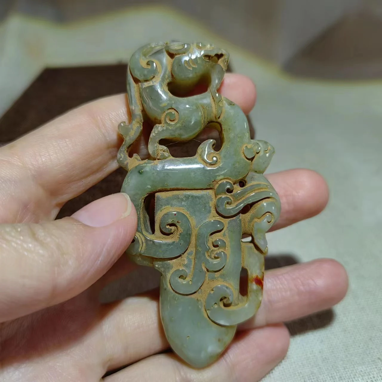 

1pcs/lot natural precious Hetian jade pendant Ancient jade Court accessories Collectible Ethnic style ornaments Accessories diy