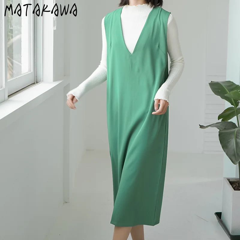 Matakawa Sleevless Women Dresses Solid V Neck Elegant Autumn Winter All Match Vestidos Japanese Style Vintage Loose Robe Femme