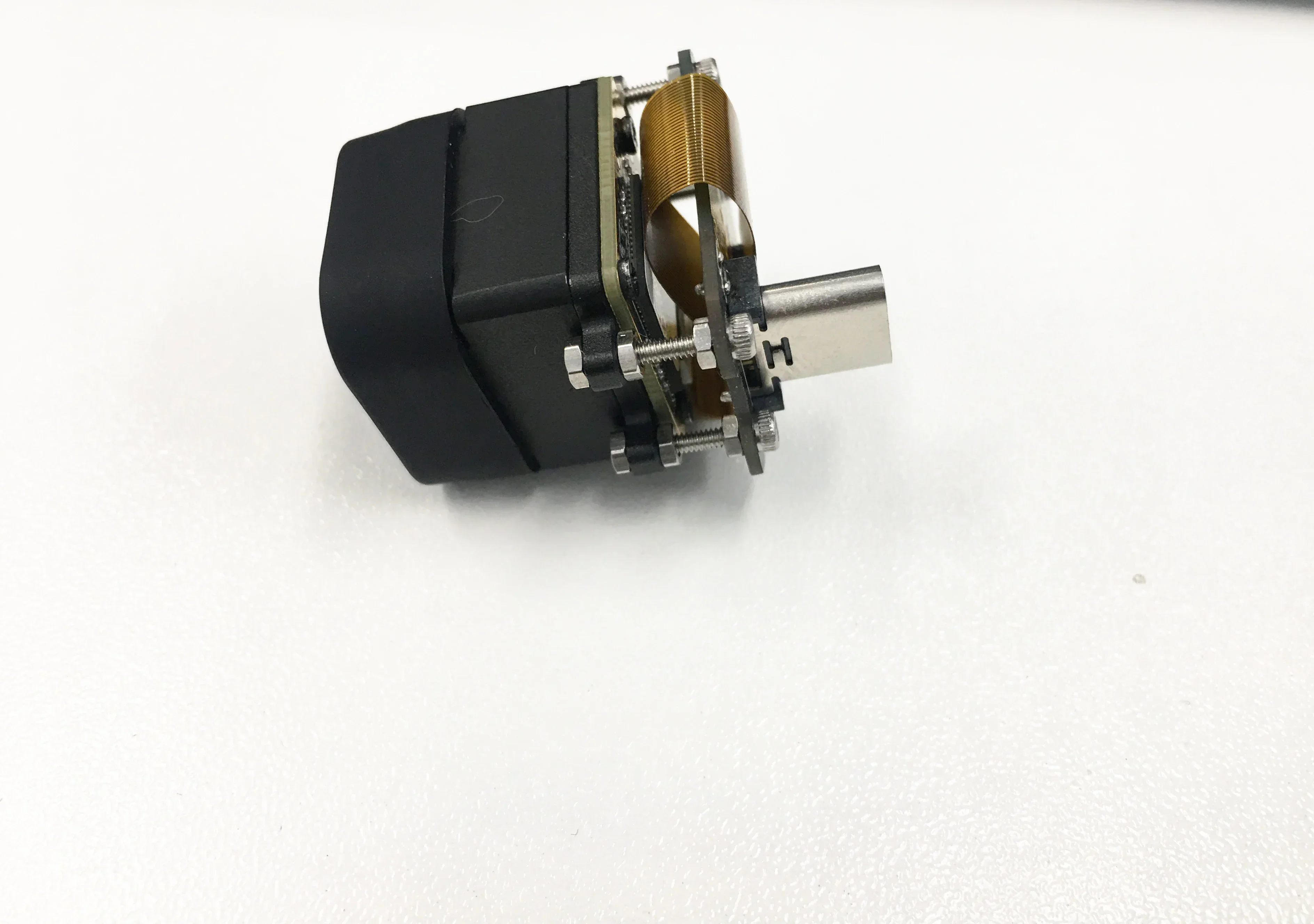 

Car Mounted Mini Thermal Camera Core 256*192 Type C Connect with Phone Free API SDK