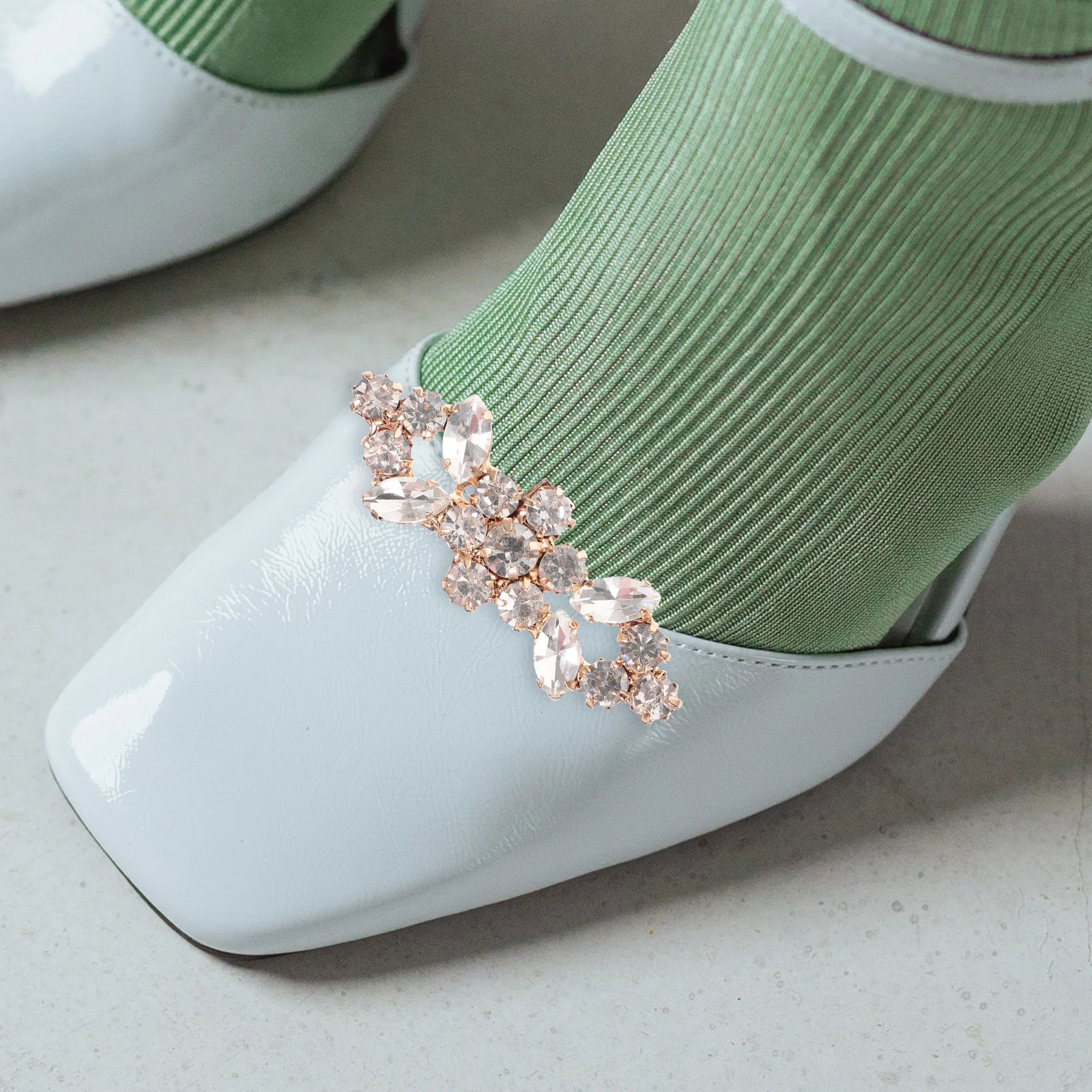 

2pcs Rhinestone Shoe Buckle Glitter Alloy Wedding Decorative Accessories Bridal Clips for Pumps Heels Shoe Jewelry Storage