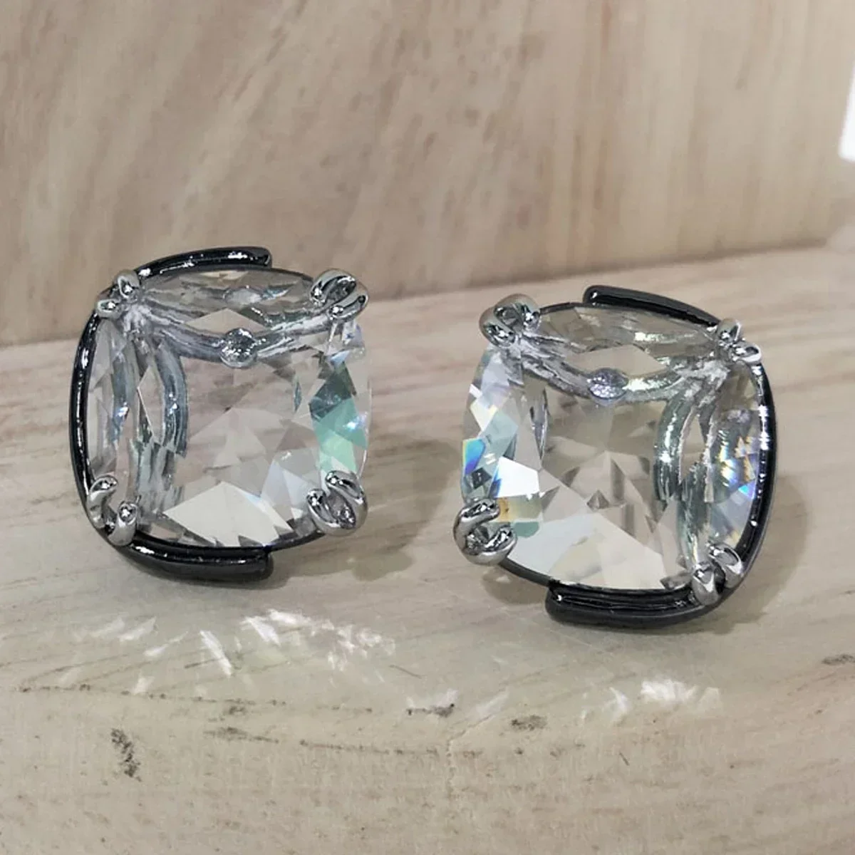 NONE 2025, neuer Trend, edles Schmuckset, Charm-Schwarzgold, Wassertropfen, Kristall-Ohrringe, modische Halsketten, Armbänder, romantisches Geschenk für Frauen 2