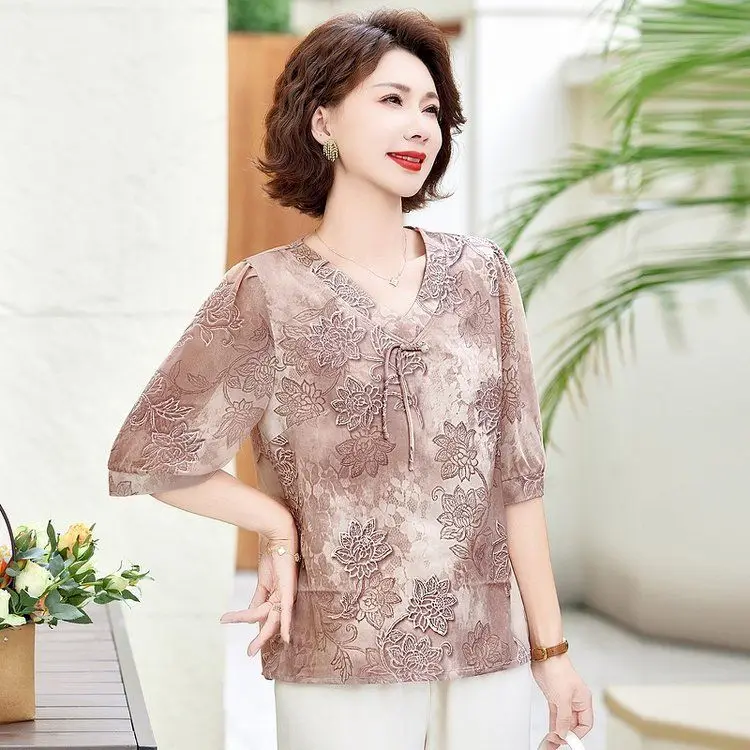 

Women's New Style Spliced round Neck Button Printing Fashionable Loose Versatile Casual Short-sleeved Top