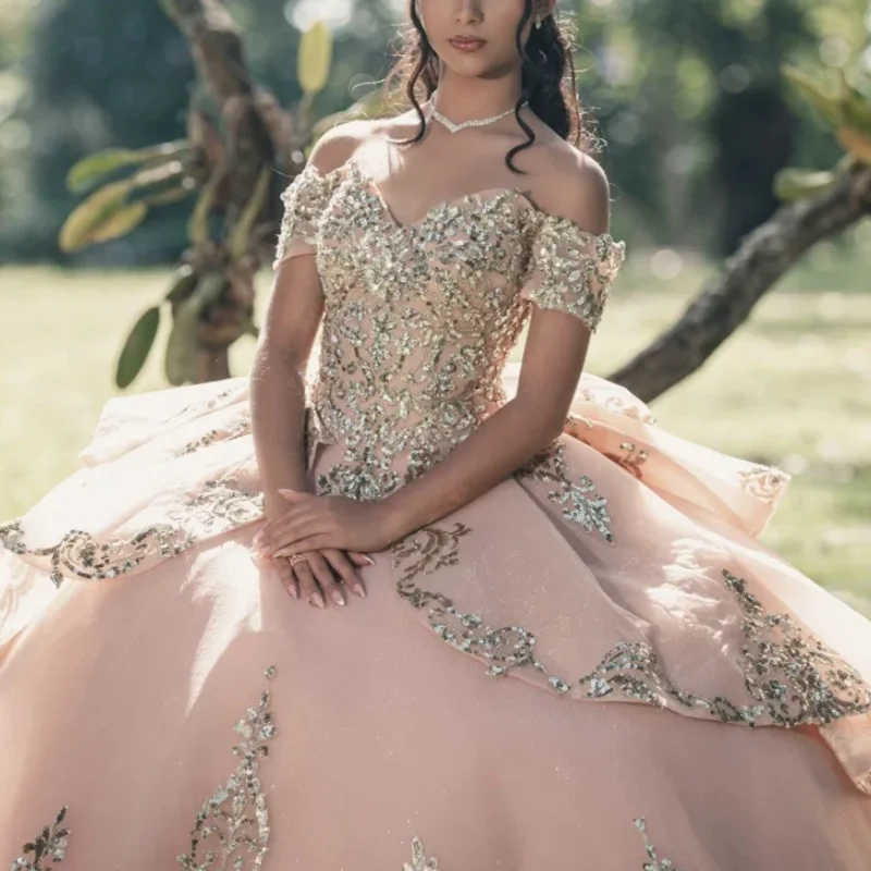 

Pink Quinceanera Dresses Off the Shoulder Glitter Decal Lace Layering Long tail Bow Vestidoe 15 Quinceanera Customize