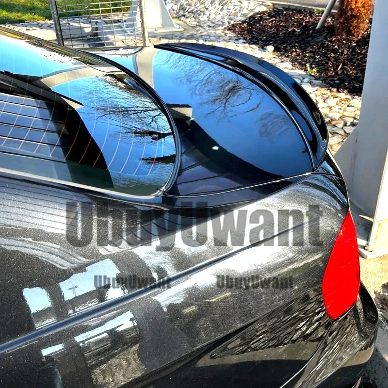 BMW Zubehör Serie 3 E90 320i 320d 2005 2006 2007 2008 2009 2010 2011 M Tuning Limousine Heckspoiler Flügellippe – Detail 1