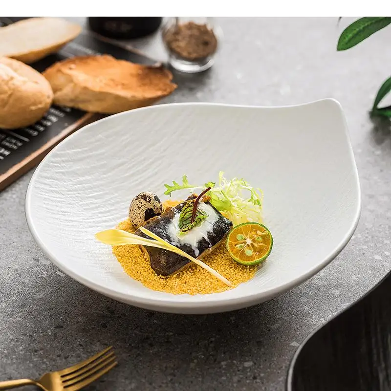 

Irregular Shape Tableware Ceramic Soup Basins Fruit Salad Bowl Restaurant Solid Color Snack Desserts Tray Cooking Plate