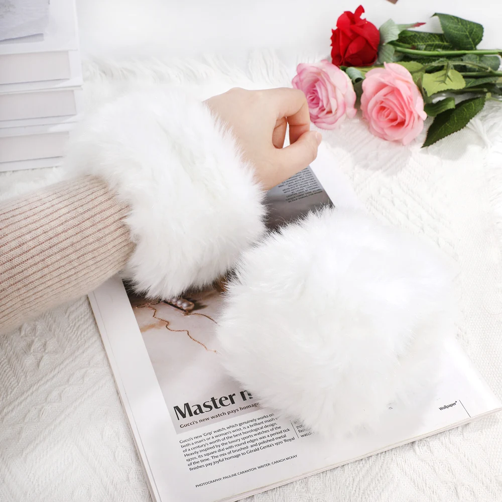 Fur Cuffs Big Wristband Faux Fox Fur Sleeve DIY Oversleeve Fur Gloves Winter Warmer Thicken Elastic Arm Wrist Decor 1 Pair