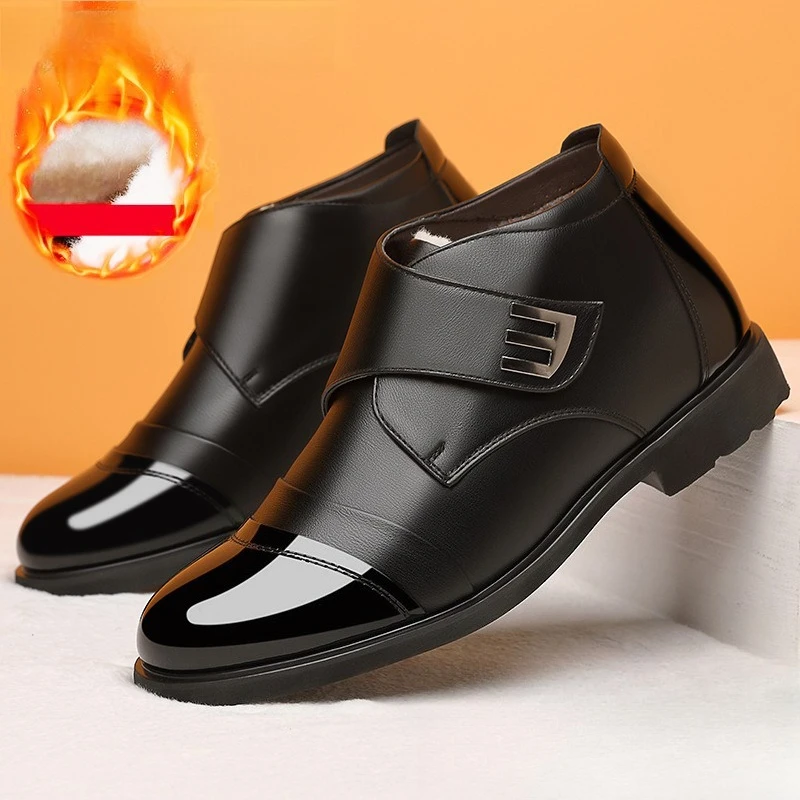 New Men's Leather Boots Plush Warm Snow Boots for Men Fashion High-Top Business Formal Shoes Designer Pointed-Toe Chelsea Boots