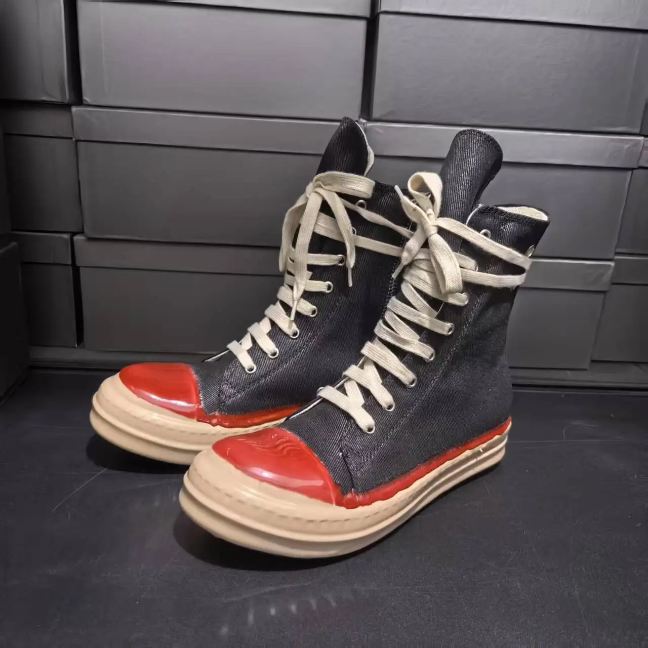 Special Design Ankle Boots Women Lace Up Black White Casual Funky Ladies Shoes High Top Men Canvas Shoes Fashion Sneakers view 2