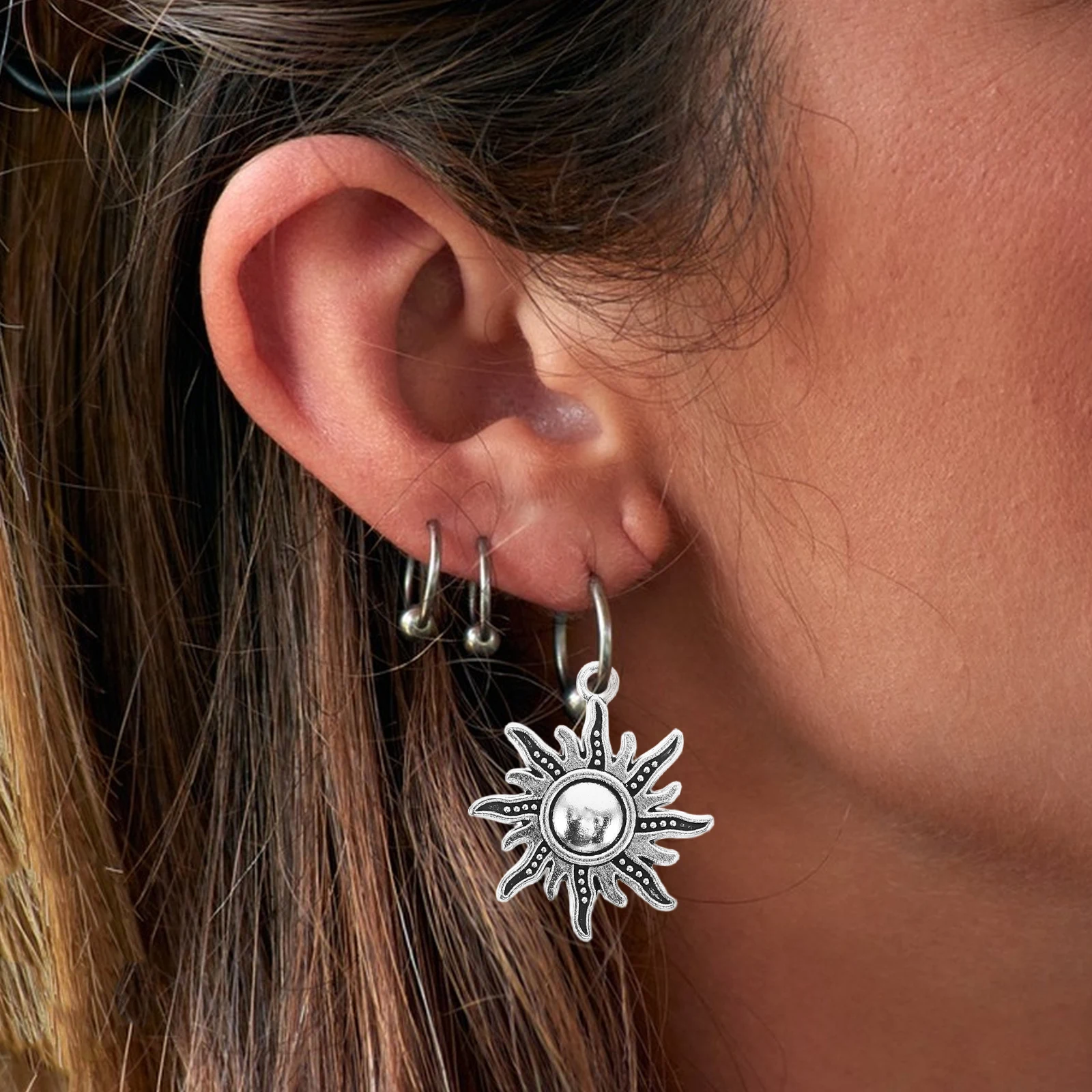 

Retro Handmade Earrings Necklace Charms 25MM Alloy Sunburst Pendants Vintage Jewelry Making Supplies Celestial Accessories