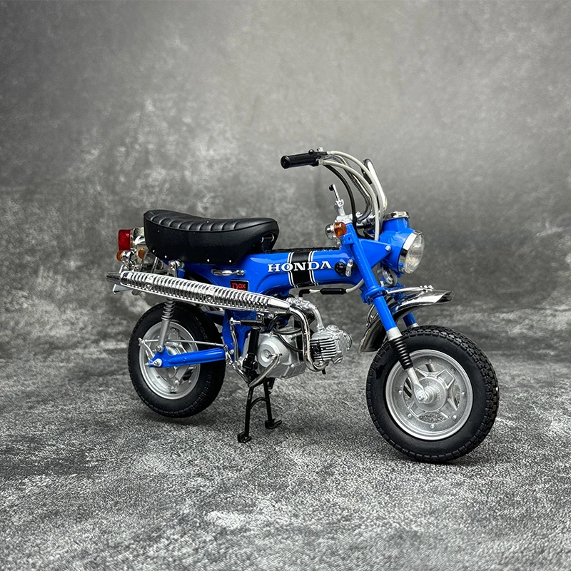 EBBRO 1:10 DAX Honda ST50 1969 alloy motorcycle model static display holiday gift collection