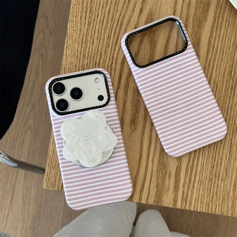 

Simple Pink Stripes Magnetic Phone Case For iPhone 17 Pro 16 15 14 Pro Max Back Cover with Flower Holder Hard Cases For Magsafe