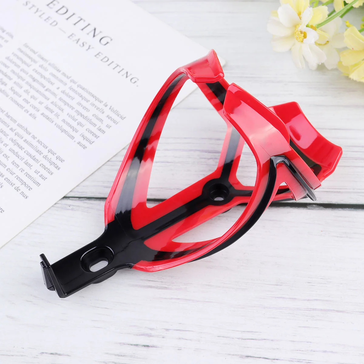 

Red Bike Water Bottle Kettle Holder High Strength Lightweight for Bicycles Mountain Bikes Road Folding Bikes Outdoor