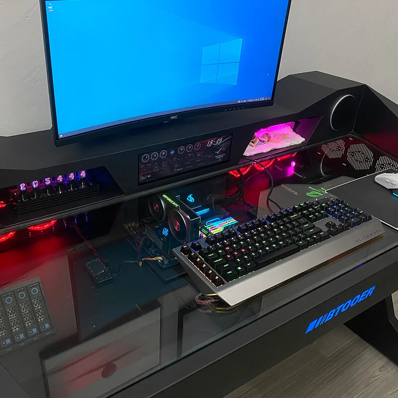 Boîtier d'ordinateur multifonctionnel, table intégrée, entièrement transparent, refroidi à l'eau, forme spéciale, grand, cool, science