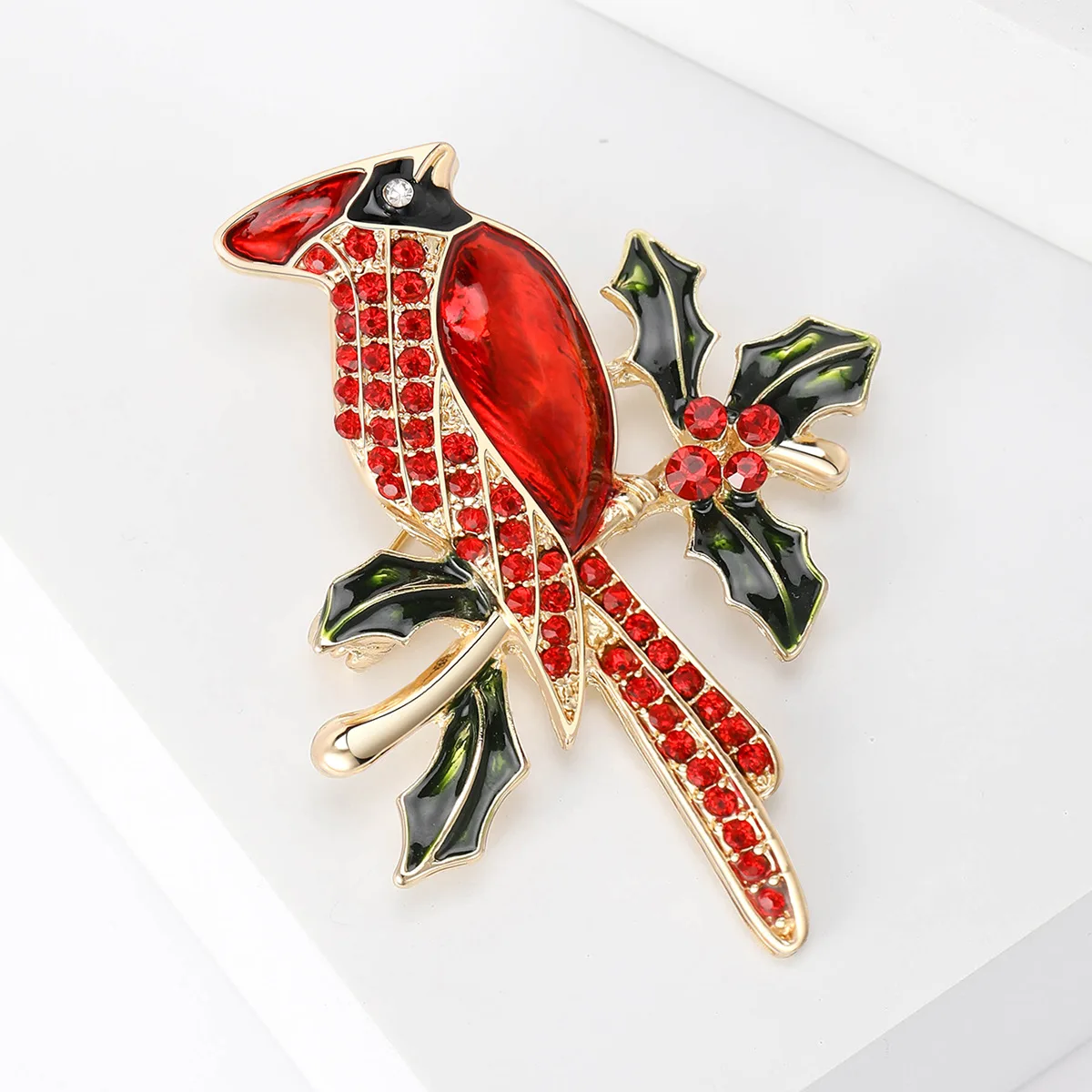 

Fashion Red Lucky Bird Brooch Pins Quality Enamel Animal Brooches For Women Men New Year Designer Casual Party Jewelry Gifts