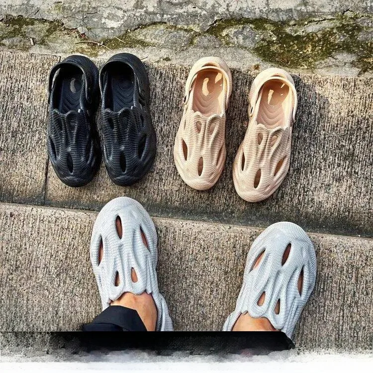 

ex Summer Breathable Slip-On Sandals Outdoor Beach oes Dual-Wear Design Soft Bot Clog Trendy Footwear for Youth