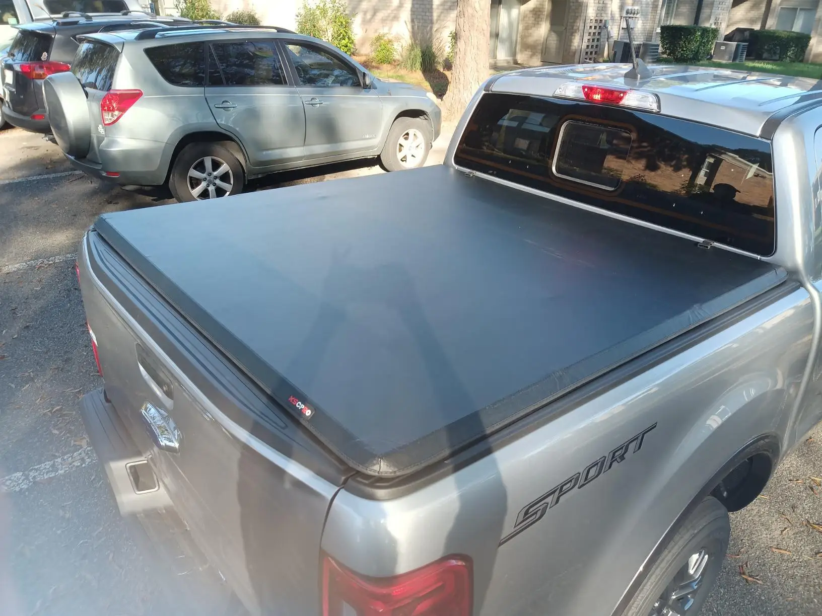 KSCAUTO Soft Tri Fold Truck Bed Tonneau Cover For 2019-2023 Ford Ranger 5'