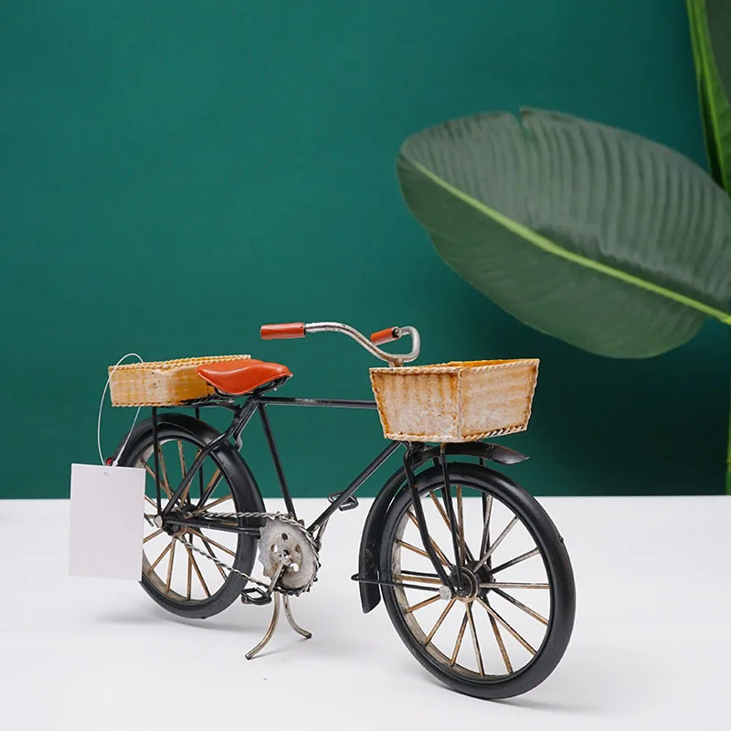 레트로 자전거 모델 홈 데코 장식품 데스크탑 오너먼트 수제 금속 시뮬레이션 클래식 자전거 장난감 바구니 포함