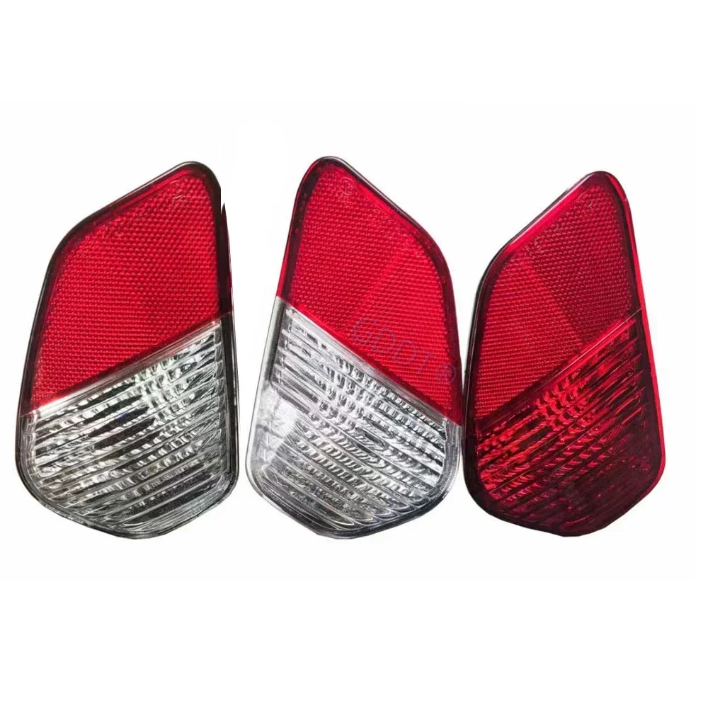 1 Piece 2015-2020 Rear Fog Light for Outlander Rear Bumper Lamp for Airtrek Reflector No Bulb 8337A137 8337A136 Stopping Lamp