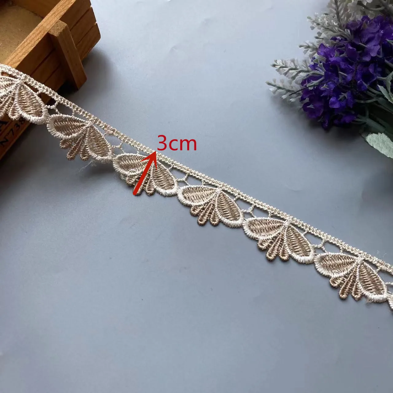 1 Yards Embroidery Brown Flower Lace Ribbon Trims for Sofa Curtain Trimmings Dress Costumes Applique Beige 10 cm 2.5 cm New