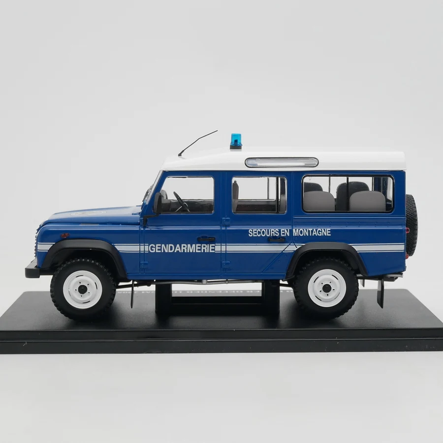 

Diecast 1:24 Scale Ixo Land Rover Defender 110 2005 Land Rover Defender French Gendarme Military Vehicle Alloy Car Model