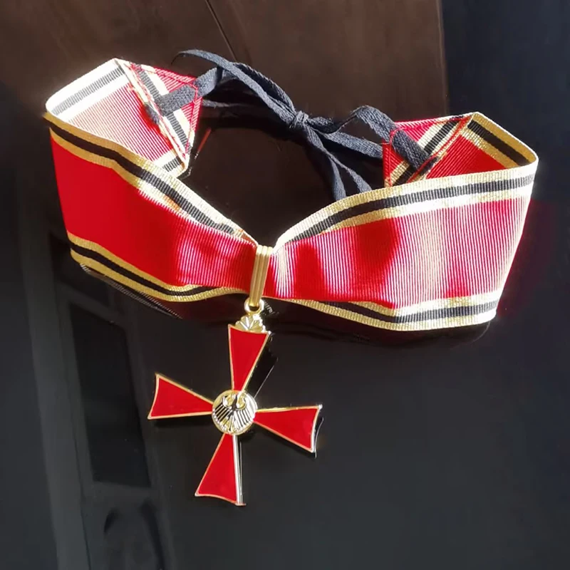Germany Red Cross Eagle Ribbon Medal Badge Thick Pin Badge History Lover Collection Pins Decoration Crafts Gifts for Friend