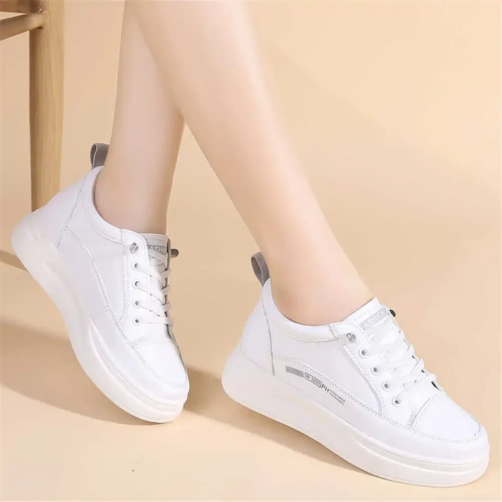 38-39 Laced Men's Summer Sports Shoes Flats Novelty Products Designer Sneakers Mens Tenks Outings Luxe 2025outdoor Runing