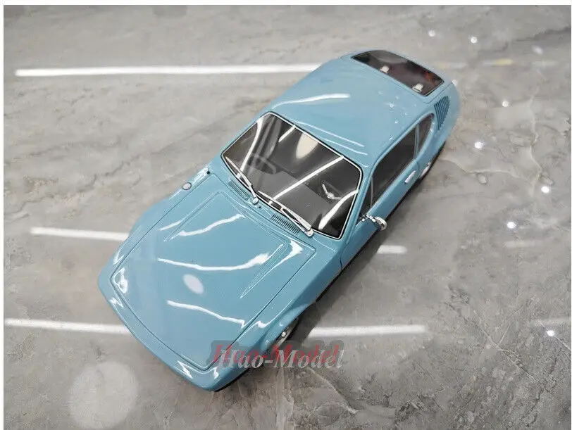 OTTO 1/18 para VOLKSWAGEN SP2 modelo de resina limitada coche DiecastSimulation juguetes niños regalos de cumpleaños Hobby colección de exhibición azul